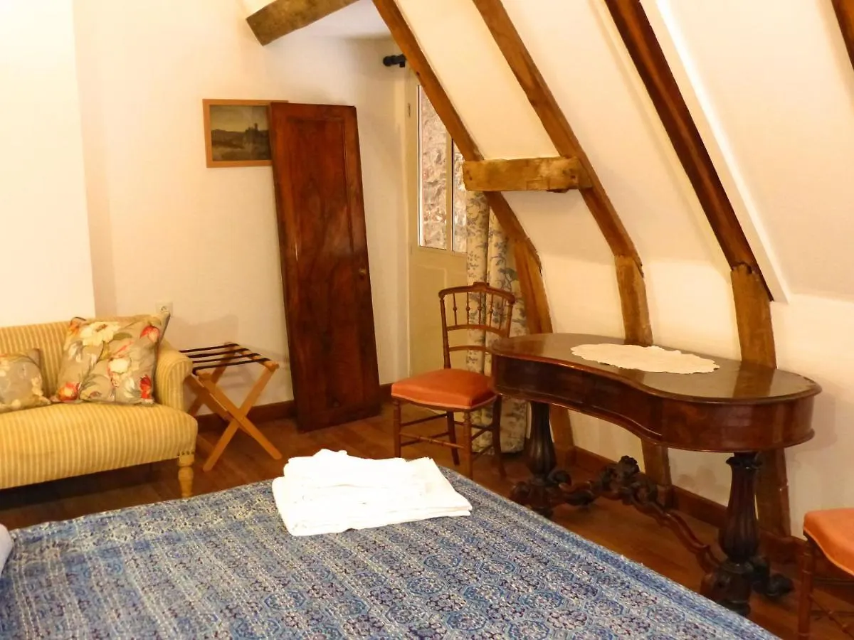 Gite De L'Ancien College Herisson 0*,  France