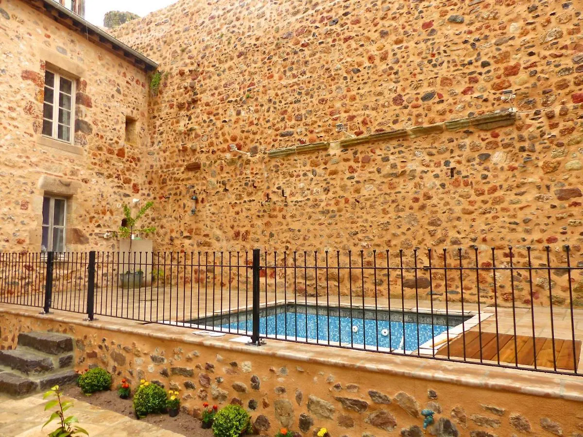 Holiday home Gite De L'Ancien College Herisson France