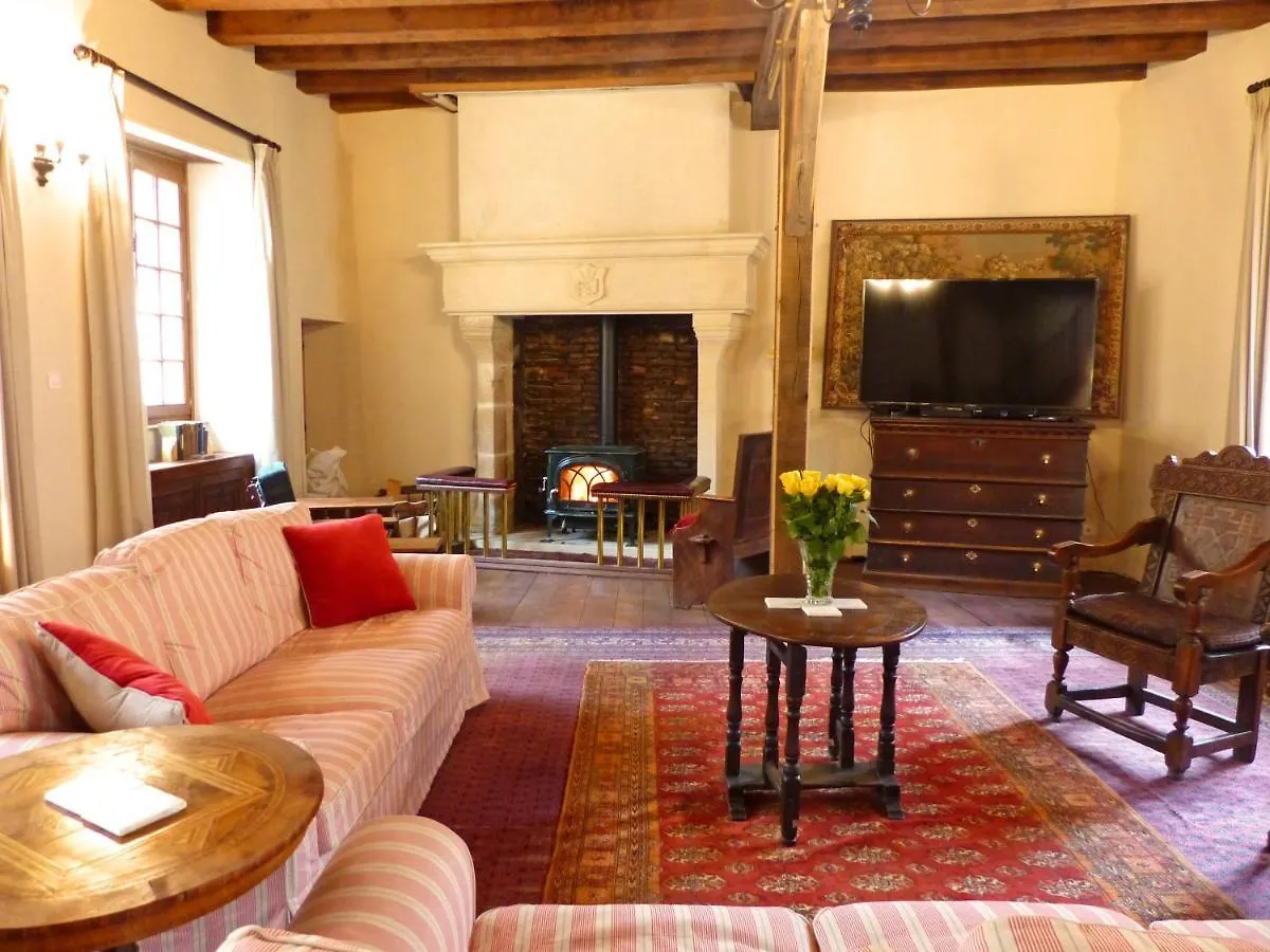 Holiday home Gite De L'Ancien College Herisson
