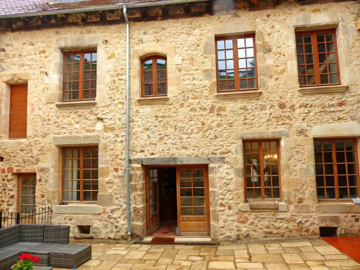 Gite De L'Ancien College Herisson 0*,  France